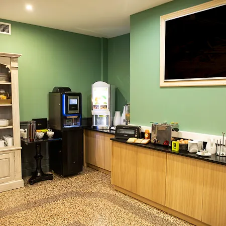 Hotel Royal - Centre Comedie