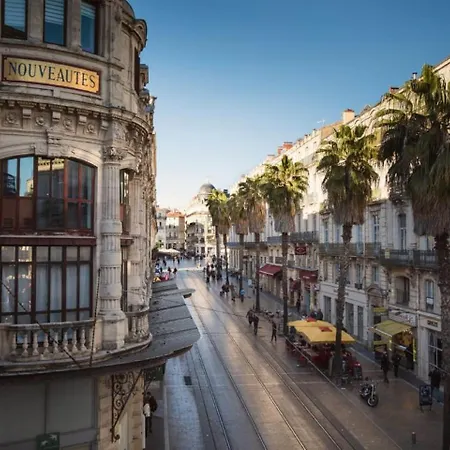 Royal - Centre Comedie Hotel