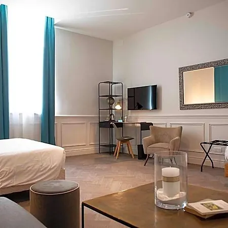 Hotel Royal 3*